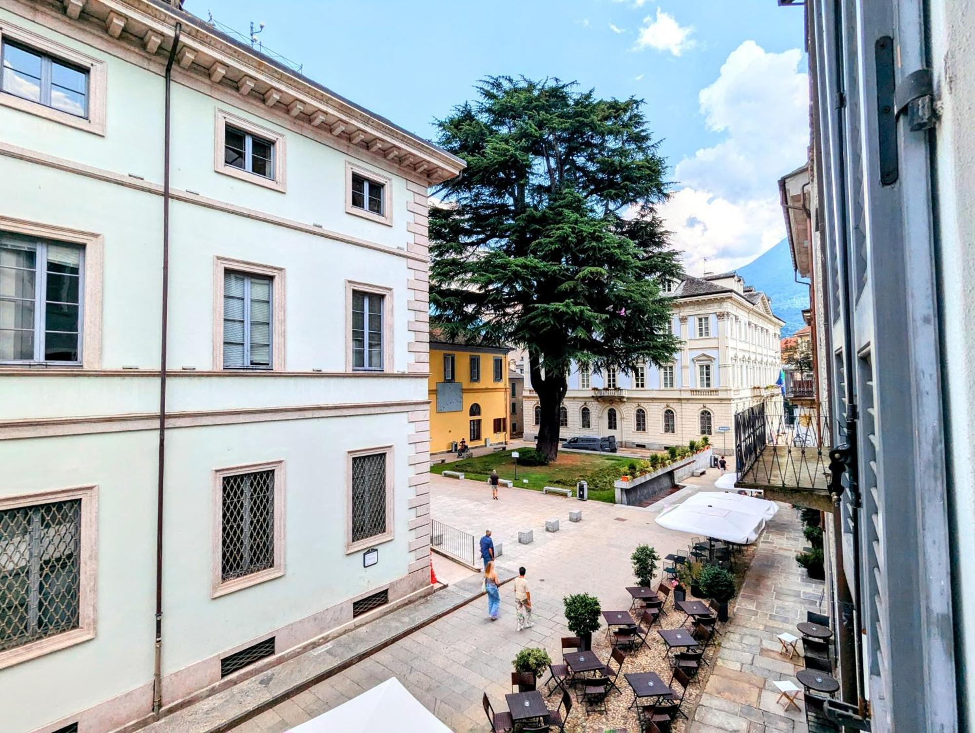 Casa Degli Osci Apartment Domodossola Luaran gambar